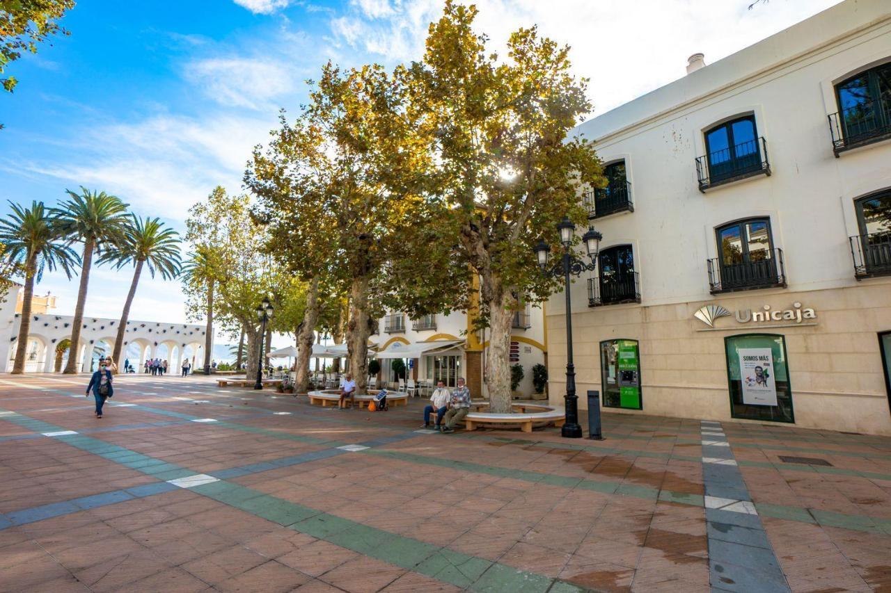 Appartamento Balcon De Europa 4 Menyber Nerja Esterno foto
